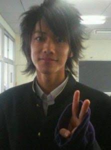 高校生の佐藤健