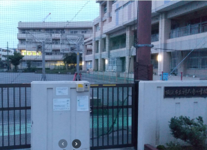 横浜市立神大寺（かんだいじ）小学校の外観