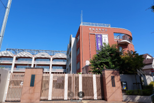 堀越高等学校の外観