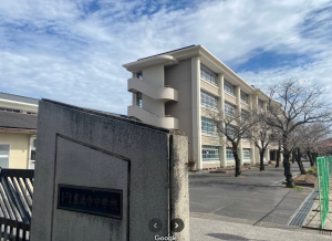鹿児島市立 皇徳寺中学校の外観