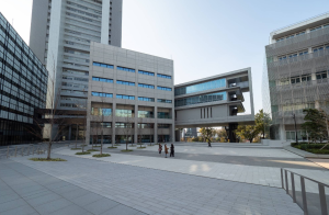 法政大学、市ケ谷キャンパスの外観