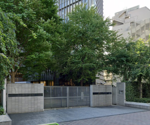 大妻中学高等学校の外観