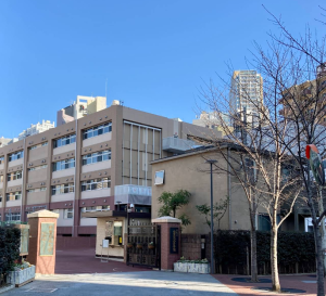 目黒日本大学中学校・高等学校の外観