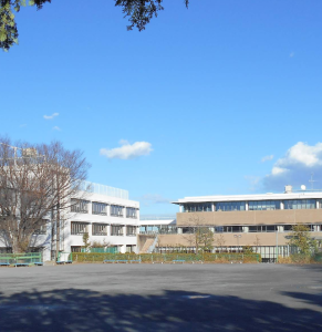 慶應義塾普通部の外観