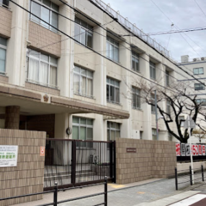 大阪市立桜宮小学校の外観