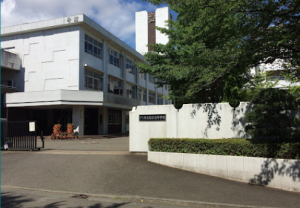 神奈川県立麻生(あさお)総合高校の外観