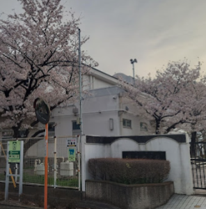 川崎市立麻生中学校の外観