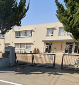つくば市立谷田部小学校の外観